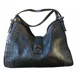 COACH leather shoulder bag, excellent condition & gorgeous!!